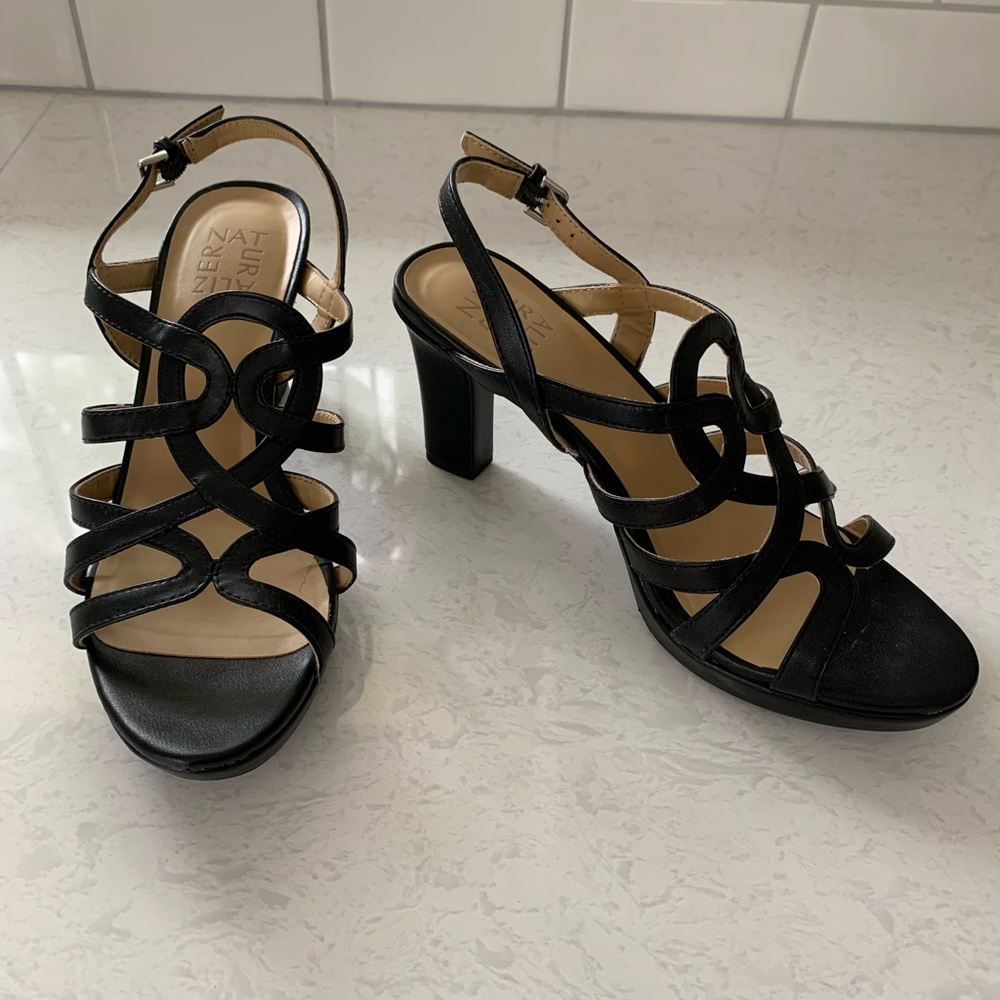 Naturalizer Black Sandals